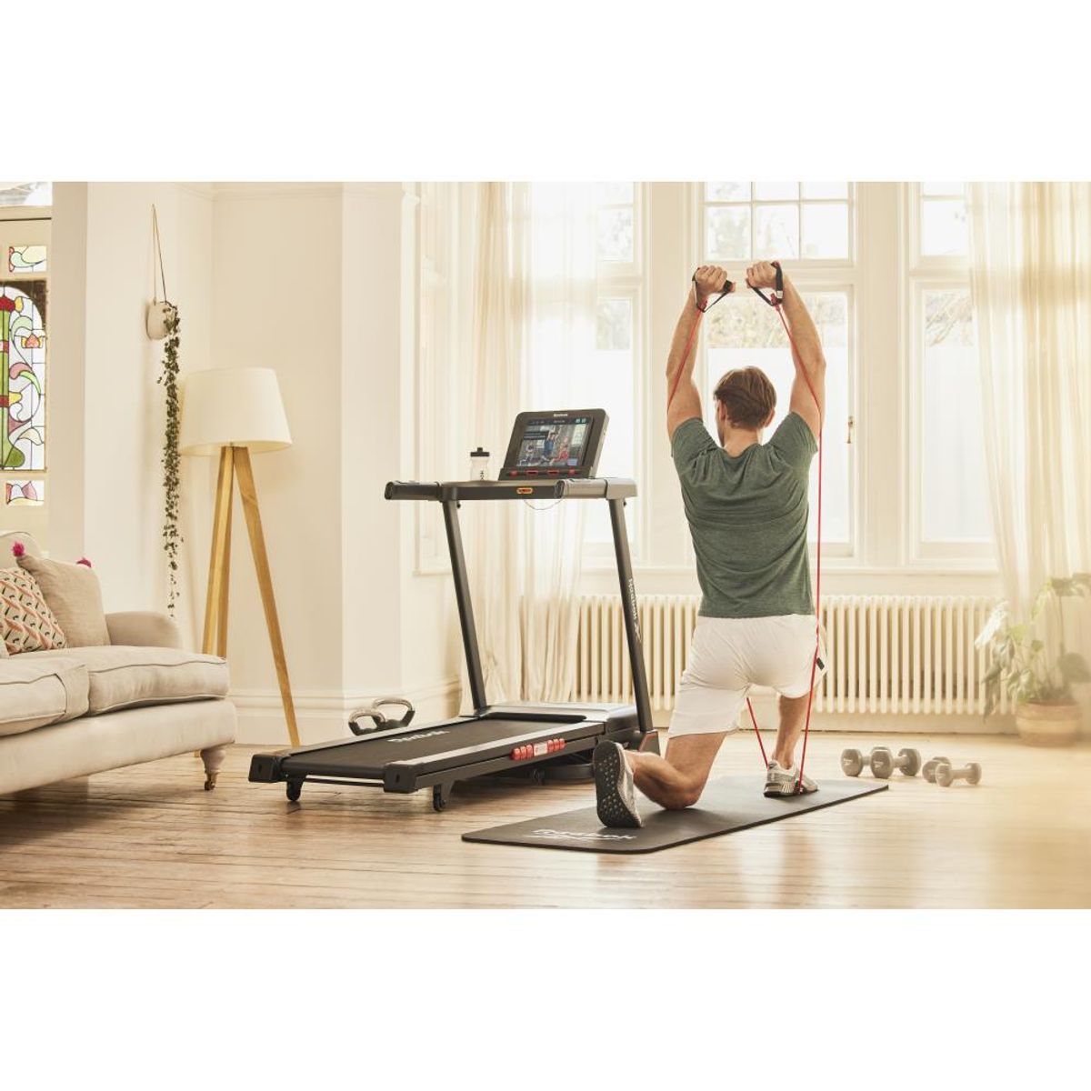 Reebok Jet 100z tredemølle - Max 18 km/t - Elektronisk stigning